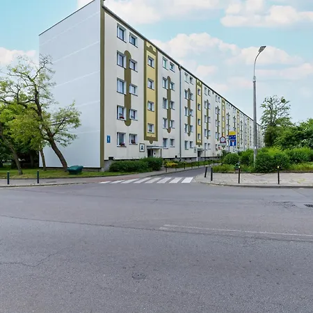 Kaszmirowy Z 3 Sypialniami Blisko Plazy W Gdansku By Renters Appartamento